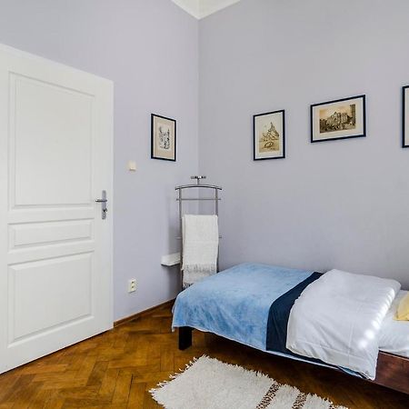 Apt Near Old Town Prague By Michal&Friends 外观 照片